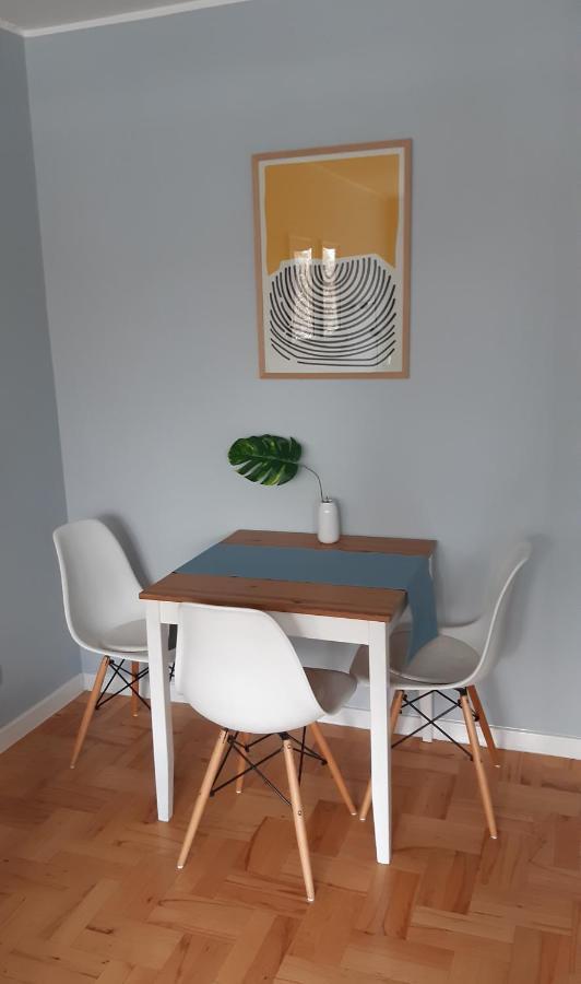 Apartament Pod Lasem Danzica Esterno foto